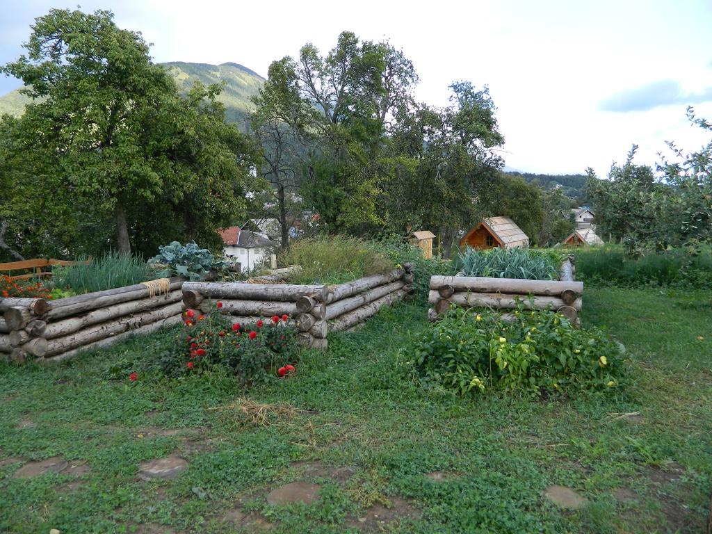 Glamping Organic Farm Slibar Villa Trzic Exterior photo